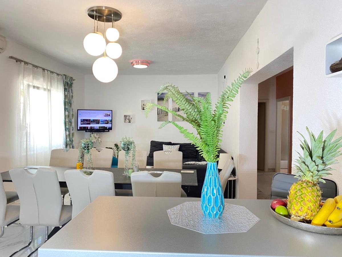 Luxury Marijana Apartment สปลิท ภายนอก รูปภาพ