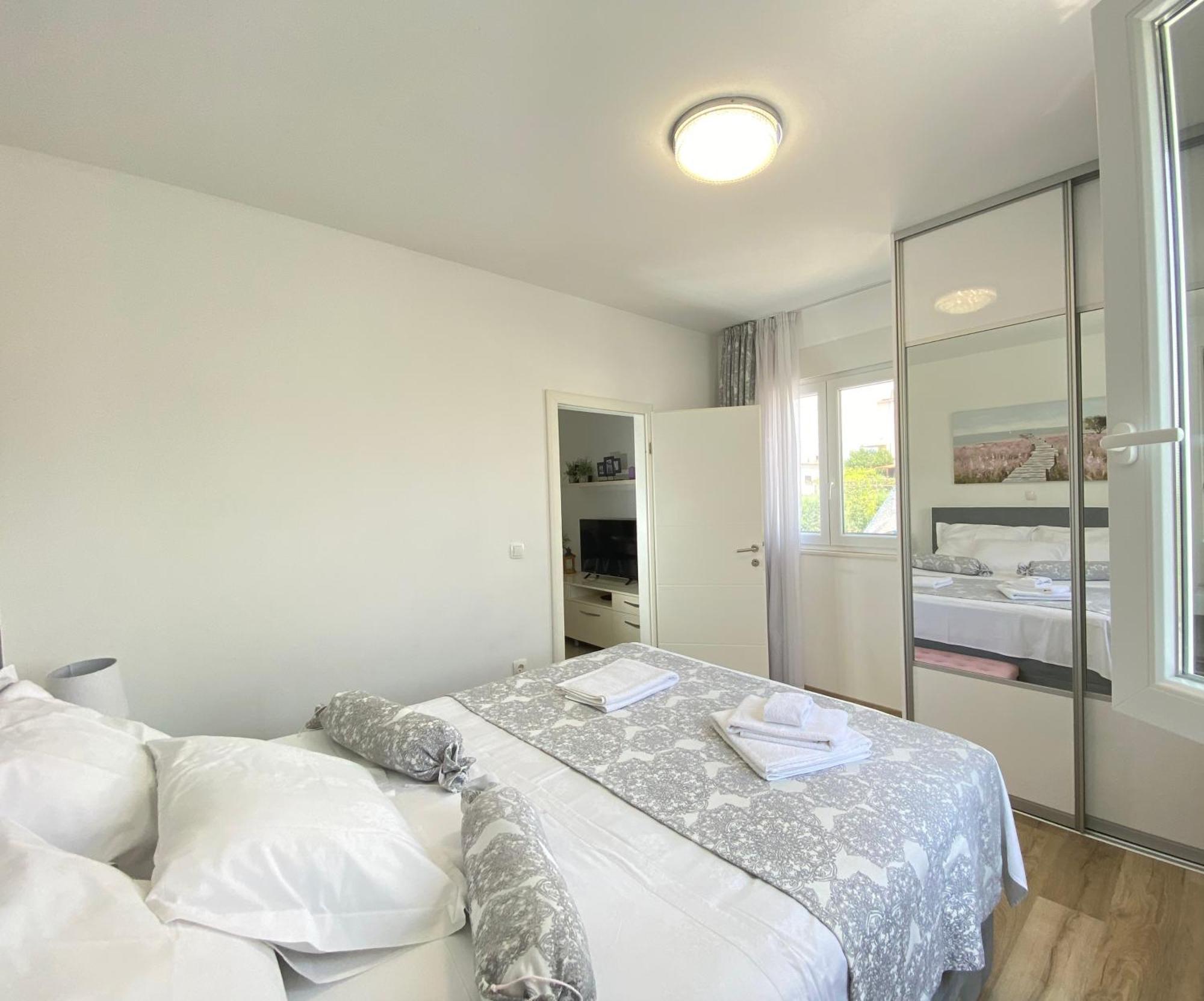 Luxury Marijana Apartment สปลิท ภายนอก รูปภาพ