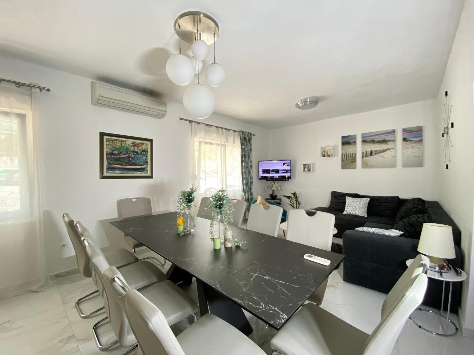 Luxury Marijana Apartment สปลิท ภายนอก รูปภาพ